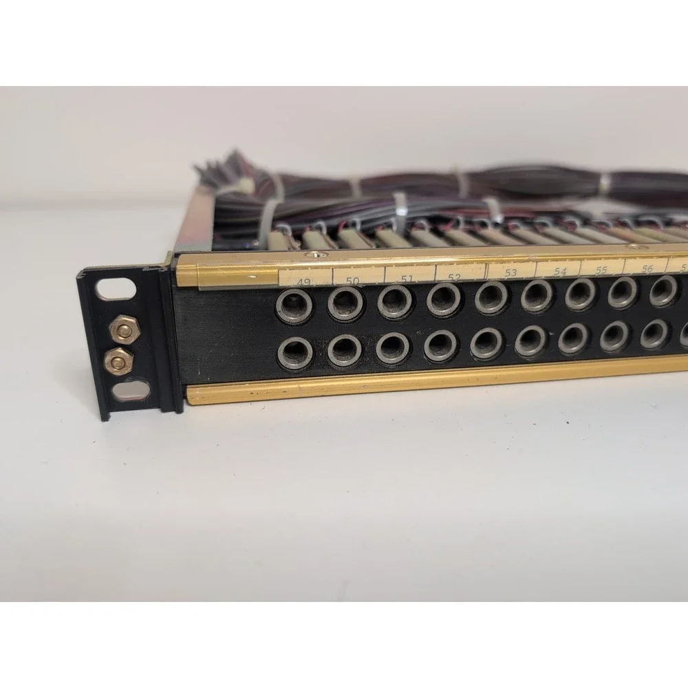 ADC Ultrapatch 48 Point Patchbay Panel Cables Pro Patch Bay